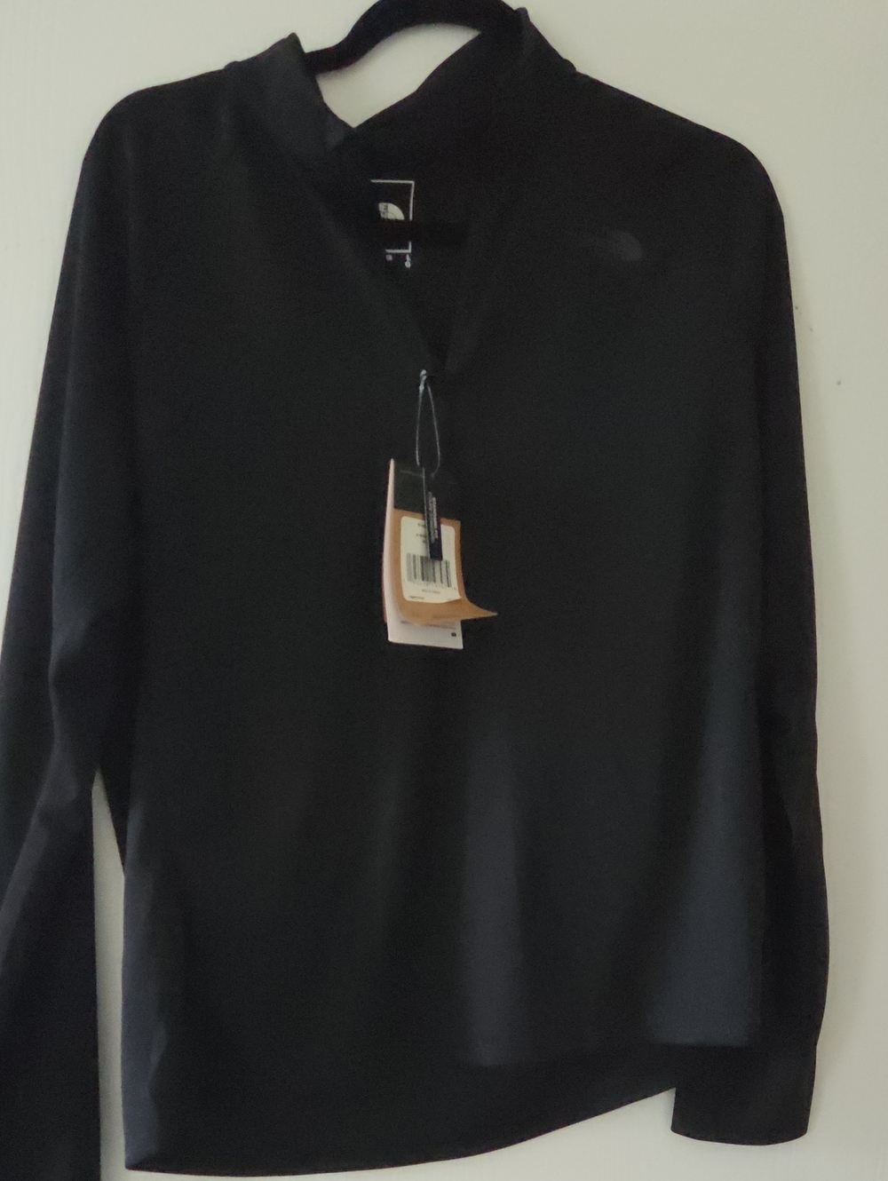 Women's NorthFace Black Zip-Up Top - Lightweight Everyday Layer